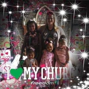 Meet your Posher, Tekia